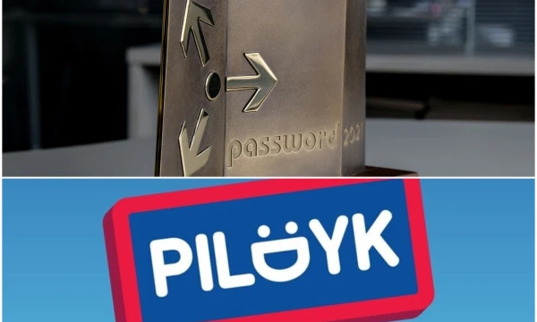 VŽ koliažas.