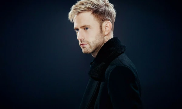 Nacionalinės filharmonijos 83-ojo koncertų sezono uždarymo vakaro svečias baritonas Benjaminas Applas. Davido Ruano nuotr.