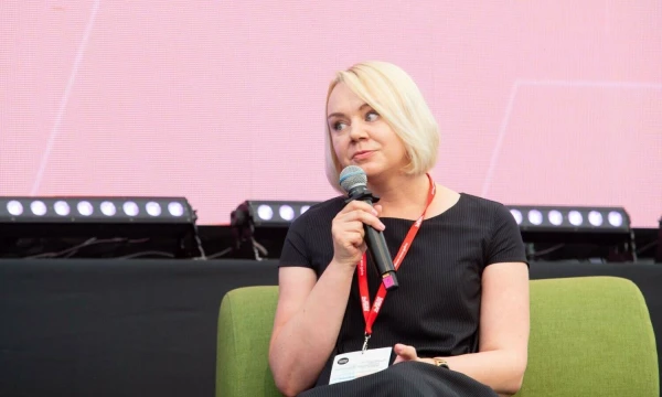 Monika Žvinklytė, anksčiau kelis metus vadovavusi „Vilandra“ bendrovei, grįžo į žiniasklaidos verslą. Juditos Grigelytės (VŽ) nuotr.