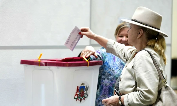 EP rinkimai Latvijoje. Into Kalnino („Reuters“ / „Scanpix“) nuotr.