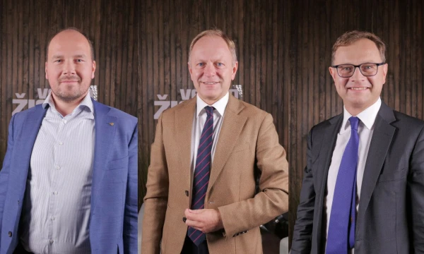 Žygimantas Mauricas, „Luminor“ banko vyriausiasis ekonomistas, Dr. Irmantas Norkus, advokatų kontoros „Cobalt“ vadovaujantis partneris ir Julijus Grigaliūnas UAB „Porta Finance“ vadovaujantis partneris.