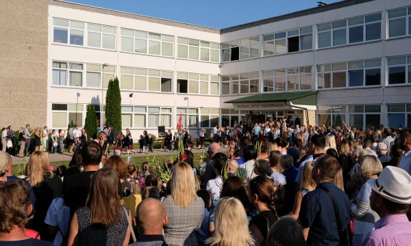 2019–2020 m. mokslo metų pradžia Vilniaus „Ryto“ progimanzijoje. Vladimiro Ivanovo (VŽ) nuotr.