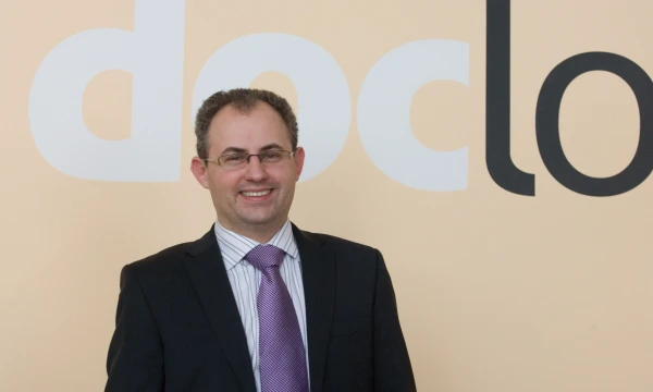 Su centrine „Nasdaq“ būstine Niujorke taip pat kalbamės“ – sako Jaroslavas Gilas, „DocLogix“ generalinis direktorius. 
