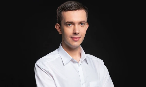 Giedrius Saulėnas, „Baltic Amadeus“ įsilaužimo spragų ieškotojas arba kitaip etiškas įsilaužėlis.