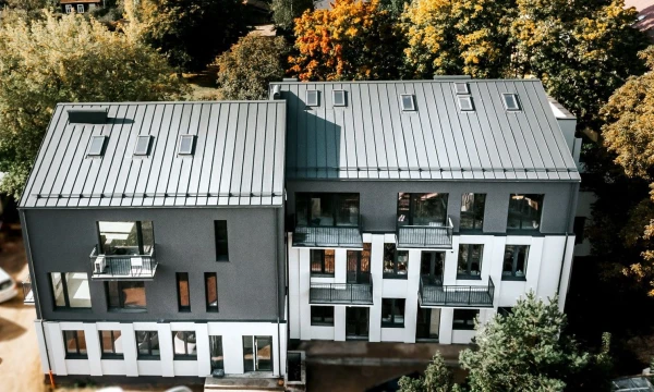 Po finansavimo, naujas projektas  "Šilkmedžių namai“.