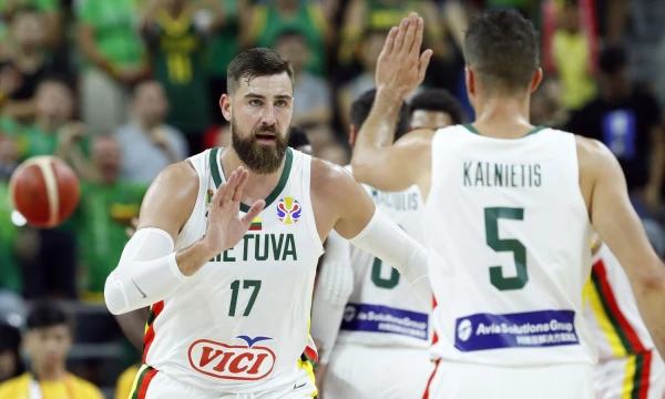 Kim Kyung-Hoon („Reuters“ / „Scanpix“) nuotr.