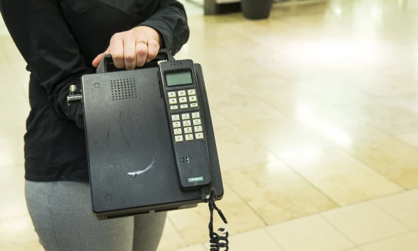  Mobilusis telefonas „Siemens C5“. Telefonas paskelbtas rinkoje 1987 metais. Vladimiro Ivanovo (VŽ) nuotr.