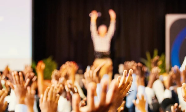 Kas ketvirtas JAV universiteto studentas turi polinkį į narcisizmo patologiją. Unsplash nuotr.
