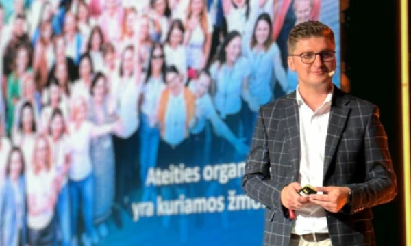 Martynas Sarapinas, Informacinių technologijų direktorius.