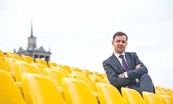 Andrius Petravičius, konsultacijų ir mokymų UAB „Grand Partners“ komercijos vadovas: „Svarbu, kad vadovavimą įmonei perimtų tinkamas žmogus – tas, kuris žavisi, tiki pagrindine įmonės veiklos idėja ir nori įkvėpti kitus – pirmiausia savo darbuotojus bei klientus.“ VLADIMIRO IVANOVO (VŽ) NUOTR.