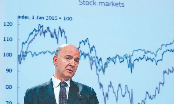 Pierre Moscovici, už ekonomiką atsakingas ES komisaras. Yveso Hermano („Reuters“ / „Scanpix“) nuotr.