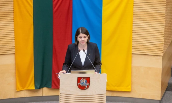 Vyriausybės poziciją dėl pakoreguoto 2023 m. biudžeto projekto iš Seimo tribūnos pristatė Gintarė Skaistė, finansų ministrė. Vladimiro Ivanovo (VŽ) nuotr.
