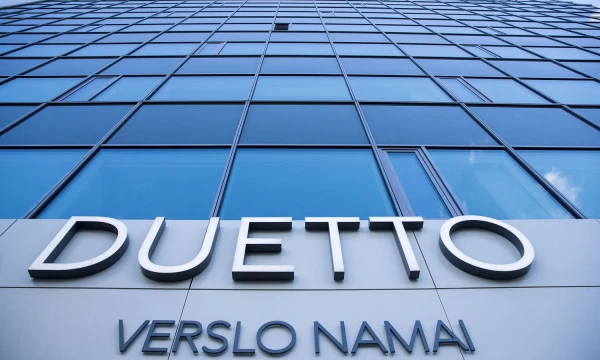Fondui priklausantis biurų pastatas „Duetto“. Vladimiro Ivanovo (VŽ) nuotr.