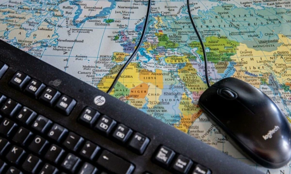 Lietuvą užsieniečiai renkasi ir dėl to, kad įmonės dažnai sudaro galimybę dirbti nuotoliu. Juditos Grigelytės (VŽ) nuotr.