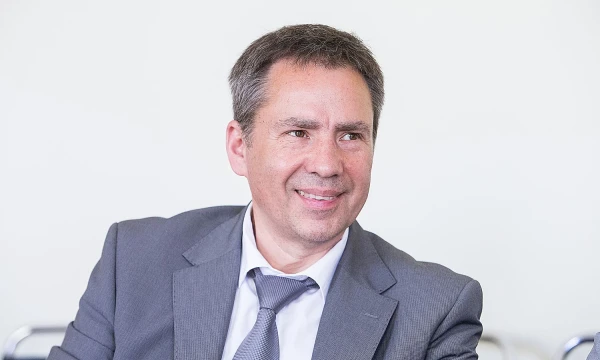 Artūras Telmentas, UAB „Telmento transportas“ savininkas ir vadovas: „Nenoriu likti tik su transporto veikla. Reikia turėti daugiau veiklos sričių.“ Juditos Grigelytės (VŽ) nuotr.