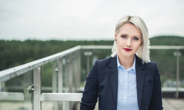 „Deja, vis dar pastebiu nemažai kūrėjų, galvojančių, kad turint išskirtinį sprendimą ar inovaciją, investuoti į rinkodaros strategiją nebūtina, mat paslauga ar produktas yra pakankamai stiprus, todėl žinia apie jį pasklis savaime“ – pabrėžia Saulėtekio slėnio mokslo ir technologijų parko direktorė Laima Kaušpadienė.  

