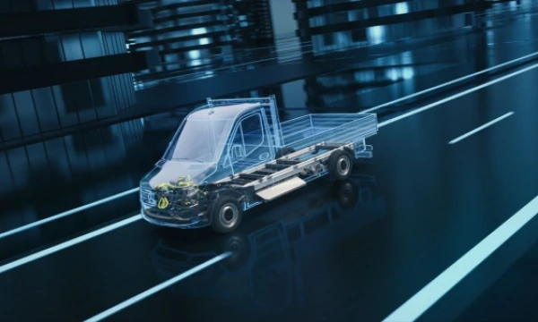Būsimosios kartos „Mercedes-Benz eSprinter“ bus gaminami, panaudojant naują, elektros pavarai pritaikytą platformą. „Daimler AG“ nuotr.