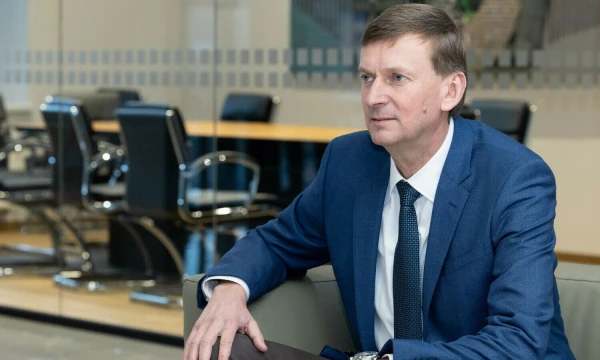 Dainius Dundulis,  UAB „Norfos mažmena“ valdybos pirmininkas: „Turime auginti atlyginimus, kad pačių žmonių perkamoji galia augtų ir darbe jie jaustųsi geriau“.