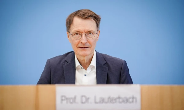 Karlas Lauterbachas, Vokietijos sveikatos apsaugos ministras. Kay Nietfeldo (DPA/ZUMA/„Scanpix“) nuotr.