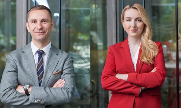 „Röntgen“ vadovas Martynas Stankevičius ir „Röntgen“ finansavimo vadovė Natalja Kozikienė.