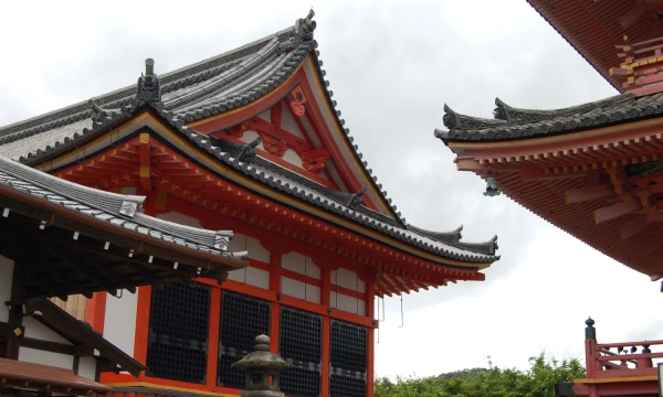 Kiotas – Japonijos miestas Honšiū saloje, viena iš senųjų šalies sostinių. Kiyomizu šventykla. Aušros Barysienės nuotr.