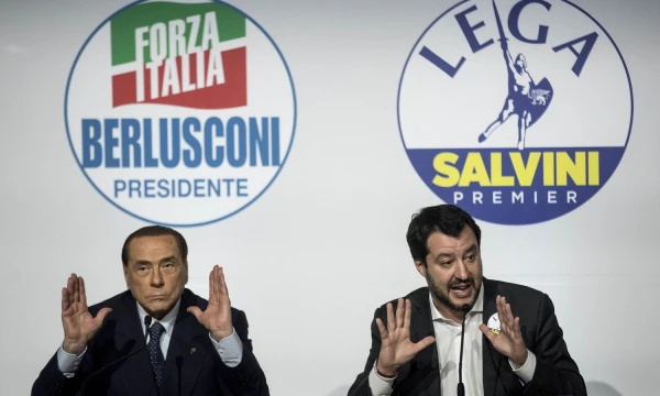 Silvio Berlusconi, „Pirmyn, Italija“ lyderis, ir Matteo Salvini, Lygos vedlys. Roberto Monaldo („LaPresse“ / „Scanpix“) nuotr.
