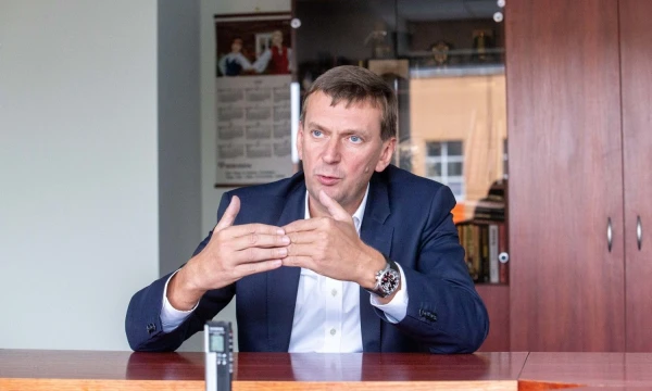 Dainius Dundulis, UAB „Norfos mažmena“ valdybos pirmininkas: „Per šias Kalėdas lentynose bus tai, ką pavyko gauti, o ne tai, ką geriausiomis aplinkybėmis galėtume ir norėtume pasiūlyti.“
