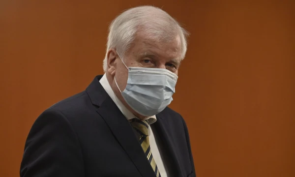 Johno Macdougallo (POOL / AFP / „Scanpix“) nuotr. 