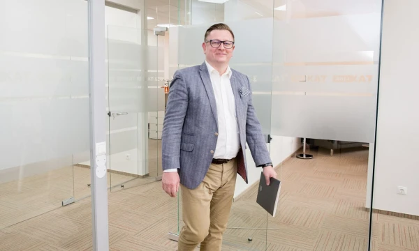 Modestas Kaseliauskas, kriptovaliutų konsultacijų įmonės „Crypto Tax & Legal“ vienas steigėjų. Juditos Grigelytės (VŽ) nuotr.