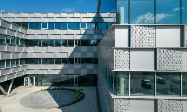 Vilniaus universiteto Medicinos fakulteto Medicinos mokslo centras sostinės Santaros slėnyje. Bendrovės nuotr.