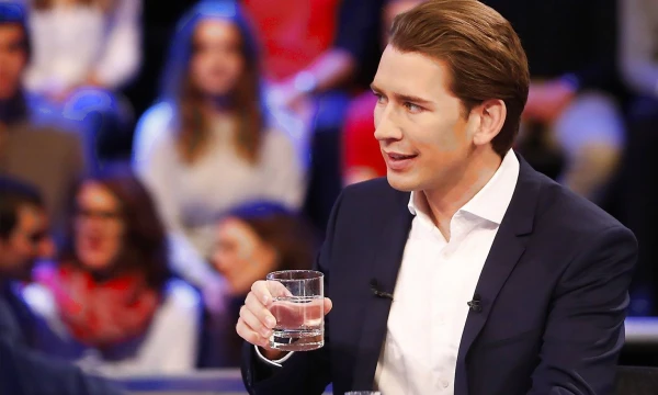 Sebastianas Kurzas, Liaudies partijos vadovas, gali tapti jauniausiu vyriausybės vadovu pasaulyje. Jam yra 31-eri. Leonhardo Foegerio („Reuters“ / „Scanpix“) nuotr.