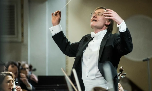 Dirigentas Robertas Šervenikas. Dmitrijaus Matvejevo nuotr.