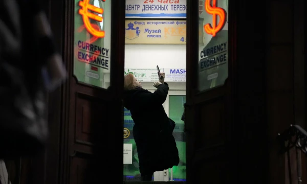 Dmitri Lovetsky(AP / „Scanpix“) nuotr.
