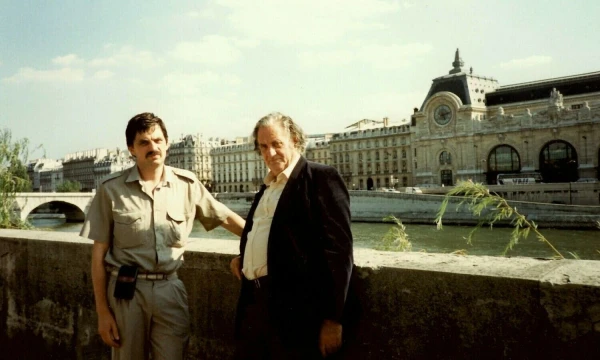 Raimondas ir Augustinas Savickai Paryžiuje, 1989 m. Šeimos archyvo nuotr.