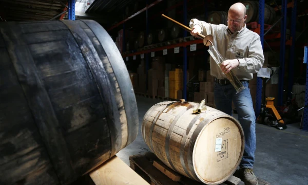 Viskio darykloje. Francois Lenoir/REUTERS nuotr. 