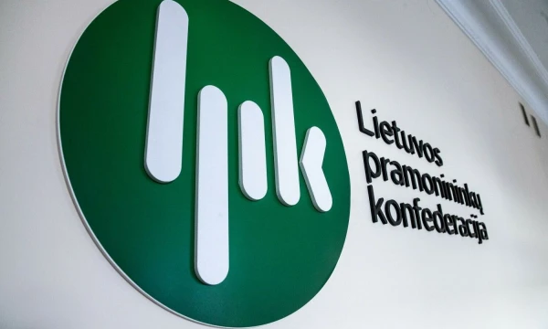 Lietuvos pramonininkų konfederacijos logotipas.. Juditos Grigelytės (VŽ) nuotr.