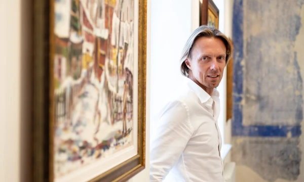 Arnas Jurskis, riešutus ir džiovintus vaisius platinančios bendrovės „Arimex“ įkūrėjas, savininkas ir vadovas, Adomo Galdiko muziejaus Vilniuje steigėjas. Vladimiro Ivanovo (VŽ) nuotr.