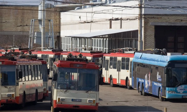 UAB „Vilniaus viešasis transportas“, troleibusų parkas. Vladimiro Ivanovo (VŽ) nuotr.