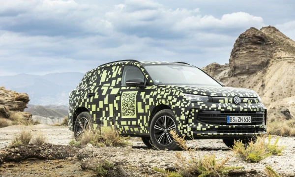 2024 m. laukiamas „VW Tiguan“ bus erdvesnis, komfortiškesnis ir siūlomas su naujos kartos hibridine pavaros sistema. „Volkswagen AG“ nuotr.