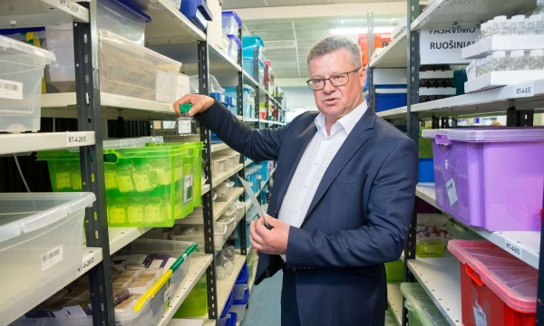 „Kad ir kaip būtų liūdna – dabar kvailumas tampa madingas“, – sako 2019-ųjų Metų CEO Algimantas Markauskas. Juditos Grigelytės (VŽ) nuotr.