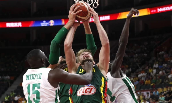 Kim Kyung-Hoon („Reuters“ / „Scanpix“) nuotr.