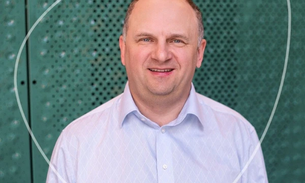 Ramūnas Bagdonas, AB „Telia Lietuva“ žmogiškųjų išteklių vadovas: „Daug darome, kad „Telia“ būtų geriausia vieta dirbti.“
