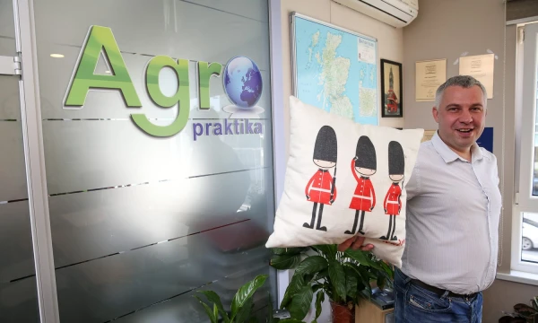 Mantas Babelis, sostinės UAB „Agropraktika“ direktorius: „Anksčiau Didžiosios Britanijos ūkiai buvo pagrindinė norinčių laikinai padirbėti kryptis, o dabar jau ieškoma alternatyvų kitose šalyse.“ Vladimiro Ivanovo (VŽ) nuotr.