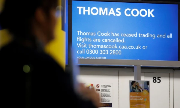 Visi  „Thomas Cook“ užsakymai skrydžiams ar viešbučiams atšaukti. Tolga Akmen („AFP“/“Sc