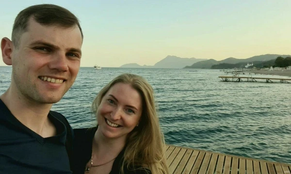 Justina Visockienė, UAB „Šaukštelis“ įkūrėja, direktorė, su vyru Remigijumi. Asmeninio archyvo nuotr.