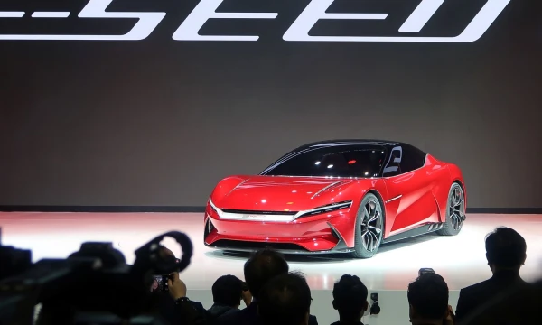 Kinų kompanijos BYD elektromobilis „e-SEED GT“. „Reuters“ / „Scanpix“ nuotr.