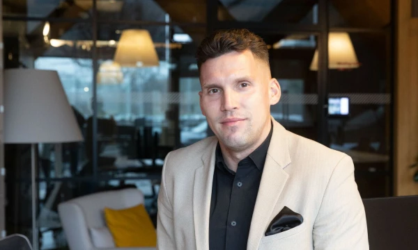 Deividas Urbanovičius, sutelktinio finansavimo platformos „InRento“ ryšių su klientais vadovas. Juditos Grigelytės (VŽ) nuotr.