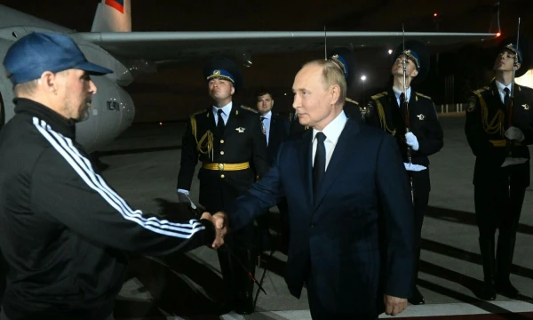 Putinas su atgautu FSB agentu žudiku Vadimu Krasikovu. IMAGO/„Scanpix“ nuotr.