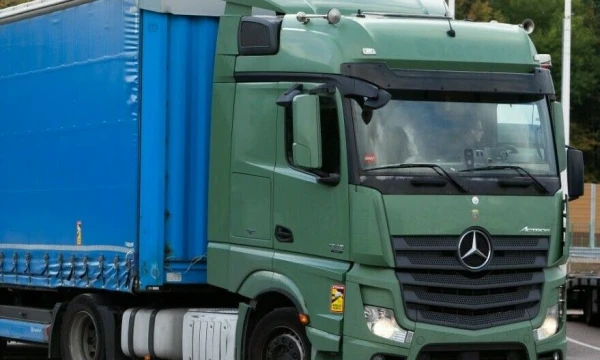 Didžioji dalis tarptautiniuose pervežimuose dirbančių Lietuvos transporto įmonių vairuotojų – trečiųjų šalių piliečiai. Vladimiro Ivanovo (VŽ) nuotr.