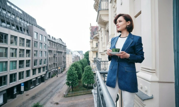 O. Kazaka, komunikacijos ir viešųjų ryšių agentūros „Olsen+Partners“ partnerė ir viena iš įkūrėjų, Latvijos universiteto dėstytoja, investuotoja. Asmeninio archyvo nuotr. O. Kazaka, komunikacijos ir viešųjų ryšių agentūros „Olsen+Partners“ partnerė ir viena iš įkūrėjų, Latvijos universiteto dėstytoja, investuotoja. Asmeninio archyvo nuotr.